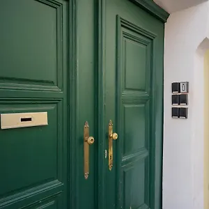Living - Rustengasse Vienna
